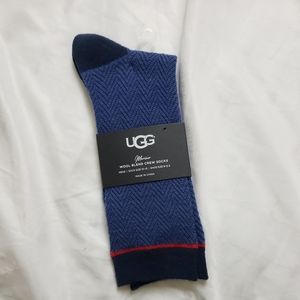NWT Ugg 	Men's 46% Merino Wool Blend Crew Socks Navy 10-13